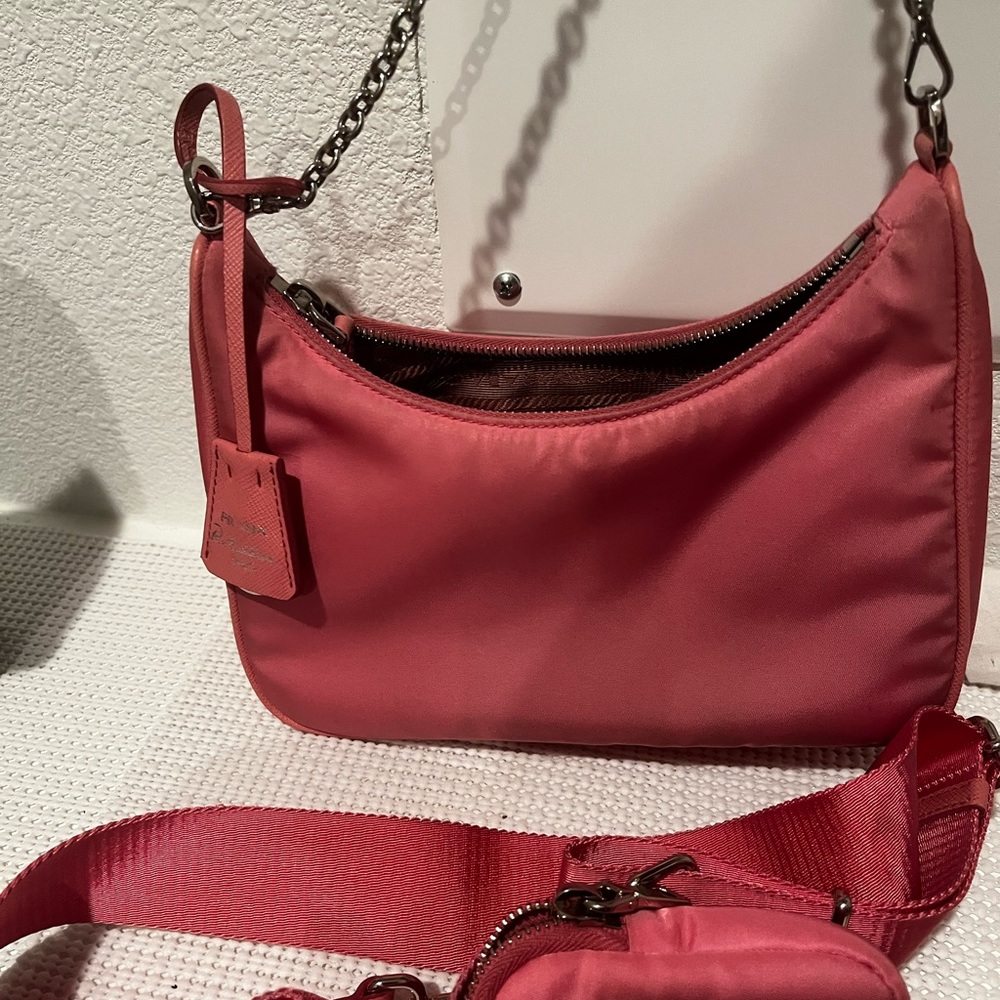 Prada re- edition bag - Picture 6 of 6